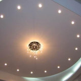 Stropní led svítidla zapuštěná do sádrokartonu: průměr a instalace